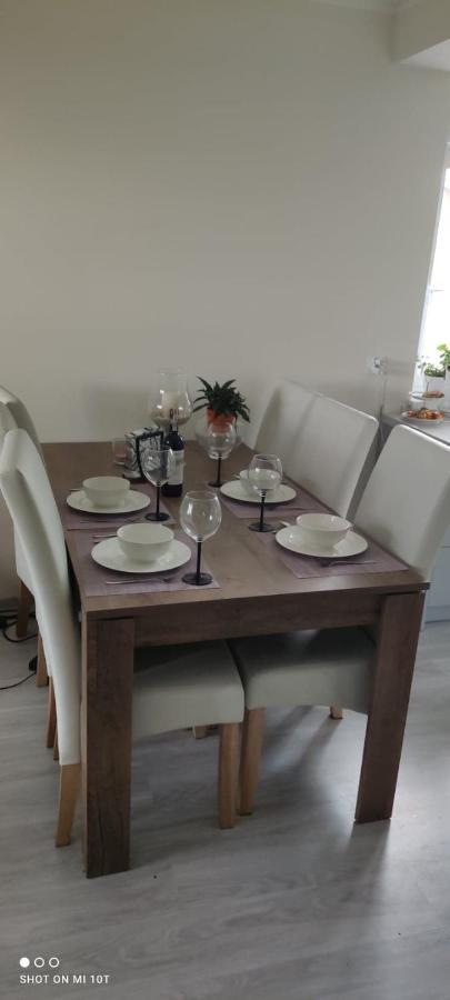 Apartament W Spokojnej Lokalizacji Cieplewo Luaran gambar