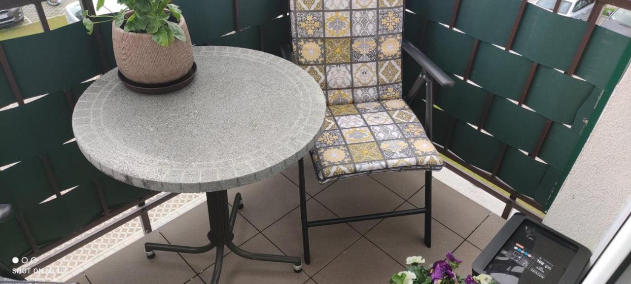 Apartament W Spokojnej Lokalizacji Cieplewo Luaran gambar